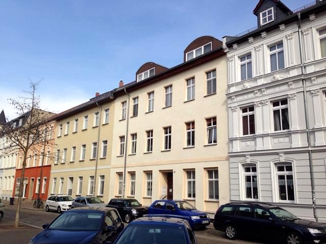 RESERVIERT !!!Mehrfamilienhaus in Dessau Nord 