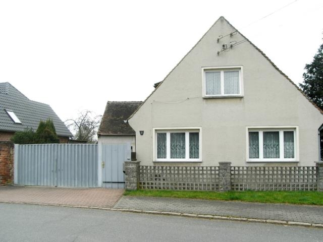 RESERVIERT ! Wohnhaus mit Scheune