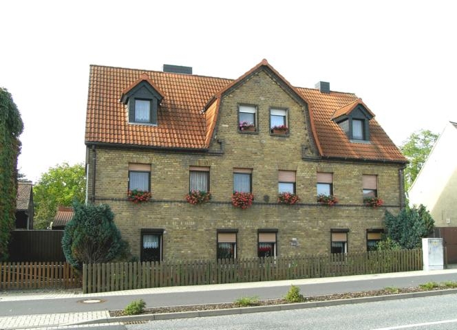 Wohnhaus mit viel Platz für die ganze Familie